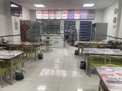 C9821宁边西路御景生态园北门临街奇台黄面烤肉店转让