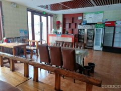 C9840位于阜康市商业街树军美食城内店面转让