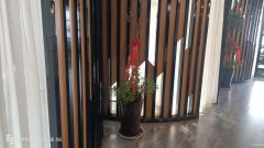 C9846位于昌吉市延安南路天润小区对面临街餐饮店面转让