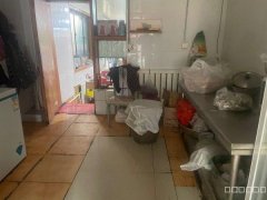 C9853位于昌吉青年路隆源附近餐厅转让