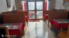 C9854位于昌吉市中山南路金城维也纳东门临街餐饮旺铺转让