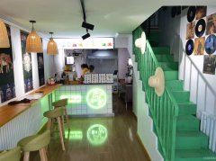 C9857呈信铂晶湾86平加盟饮品店转让