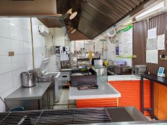 C9858团结西路21平旺铺转让