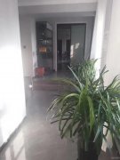 C8097位于昌吉市长宁南路富友国际西门临街二楼店面转让 可