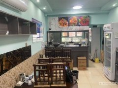 C9865位于昌吉农校门口30平快餐转让