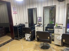 （成功案例）C9866位于昌吉世纪大道盛世龙城美发店转让