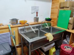 C9869粮校市场30平小吃店转让