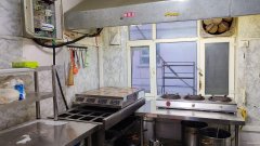 C9886长江路小二楼小吃外卖店转让