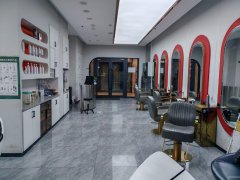 C9889富丽湾广场二楼144平美发会所转让