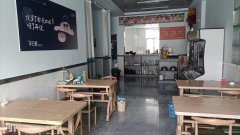 （成功案例）C9895位于奇台县阳光瑞景小区附近临街餐饮旺铺