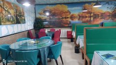 C9905位于昌吉市建设路附近临街餐饮旺铺转让