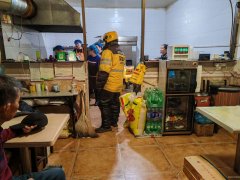 C9909米东区祥和湾家园40平餐厅转让