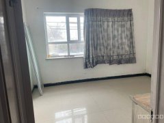 C9918位于昌吉解放路苗圃二村院落和住宅出租