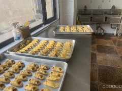 （成功案例）C9932位于昌吉长宁南路吉祥花园营业中糕点转让