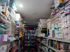 C9933位于昌吉呼图壁中亚商城旺铺转让