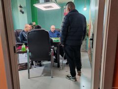 C9947人民路260平棋牌室转让