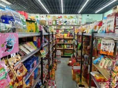 C9950位于昌吉市特变世纪广场东门小区内经营中商超转让