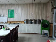 C9951昌吉市中山南路水岸林居独家餐饮旺铺转让