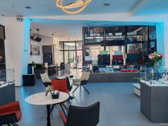 C9955西山紫金城东湖观澜230平汽车美容转让