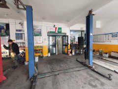 C9977天山区青年路经营中老店汽修保养店转让