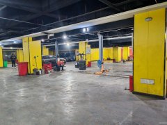 C9987米东区香缇苑1500平大型汽车会所转让承包