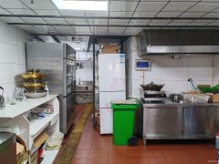 C9988米东区名门华府130平火锅店转让