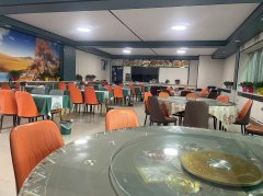 C9995昌吉天山路三小附近营业中餐厅转让 可空转