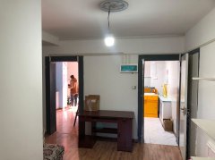 C10000店面转让 位于昌吉市健康西路昌吉学院对面商铺转让