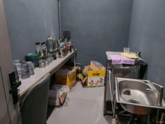 C10011水墨嘉苑商业街160平酒吧转让