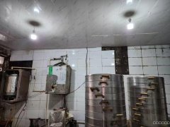 C10028苇湖梁南三巷100平馍馍店低价转让