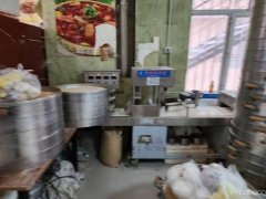 C10028苇湖梁南三巷100平馍馍店低价转让