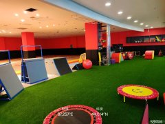 C10032位于昌吉市建国西路友好商场三楼亚当体育俱乐部转让