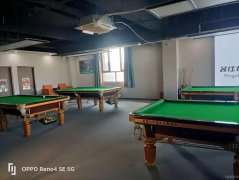 C10034位于昌吉市青年南路经营中台球会所转让