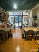 C10042位于昌吉米兰春天餐厅转让