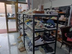 C10043位于昌吉米兰春天洗鞋店转让