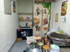 C10052位于昌吉市红旗路和谐阳光水岸对面临街快餐店转让