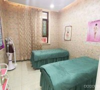 C10058经营中美容养生店低价转让 可空转