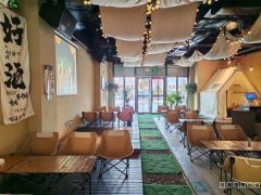 C10082八钢秀水兰亭171平餐酒吧转让