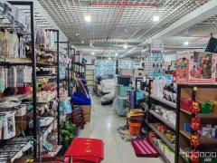 C10105八道湾三队150平百货店转让