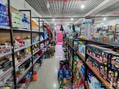 C10105八道湾三队150平百货店转让