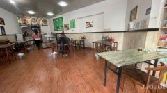 C10116位于乌市迎宾路北一路附近餐厅转让