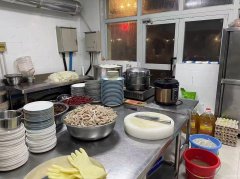 C10117位于五家渠外环路营业中餐厅转让