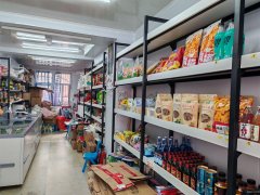 C10122世纪星小区30平食品超市低价转让  空转