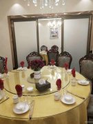 C10128位于五家渠市海宁皮革城附近餐饮店转让