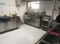 C10142位于锦都花园附近营业中酒吧低价转让