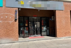 C10159米东区荷兰小镇42平美发店转让