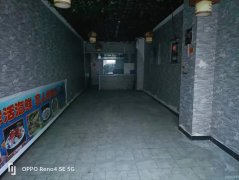 C10165门面出租 位于昌吉市乐活小镇内临街门面