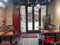 C10171位于昌吉婚恋广场内街旺铺转让