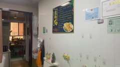 C10172位于上海花园后门附近快餐店卤制品店转让