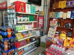 C10189位于五家渠滨河大院小区门口商行转让